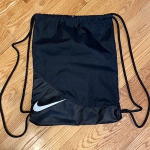 Nike sinch bag